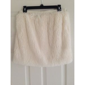 NWT Petticoat Alley Soft Faux Fur Mini Skirt Large
